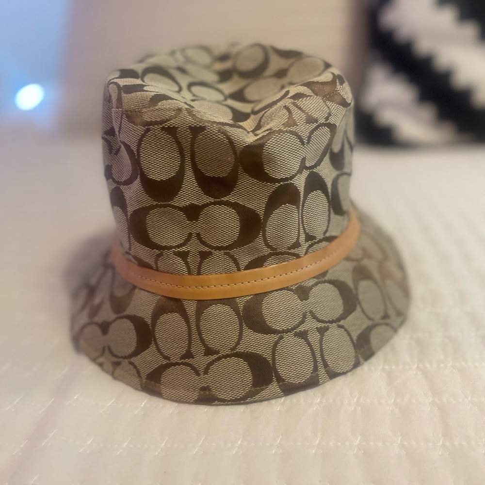 Coach bucket hat